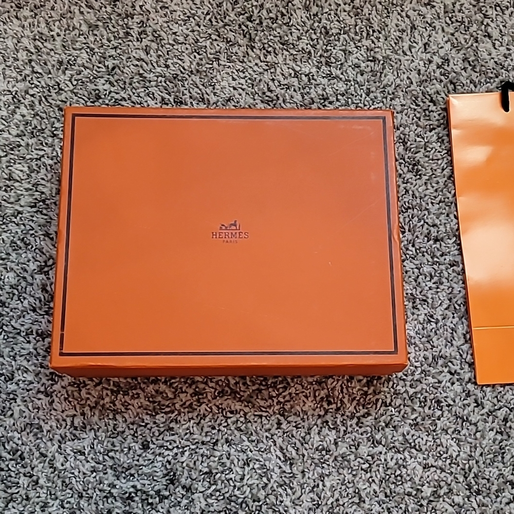 Hermes Green Flip Flops